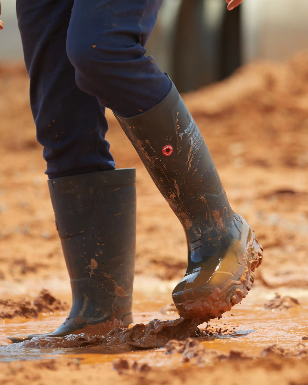 Bota Dunlop FieldPRO Thermo+ Heritage en el barro
